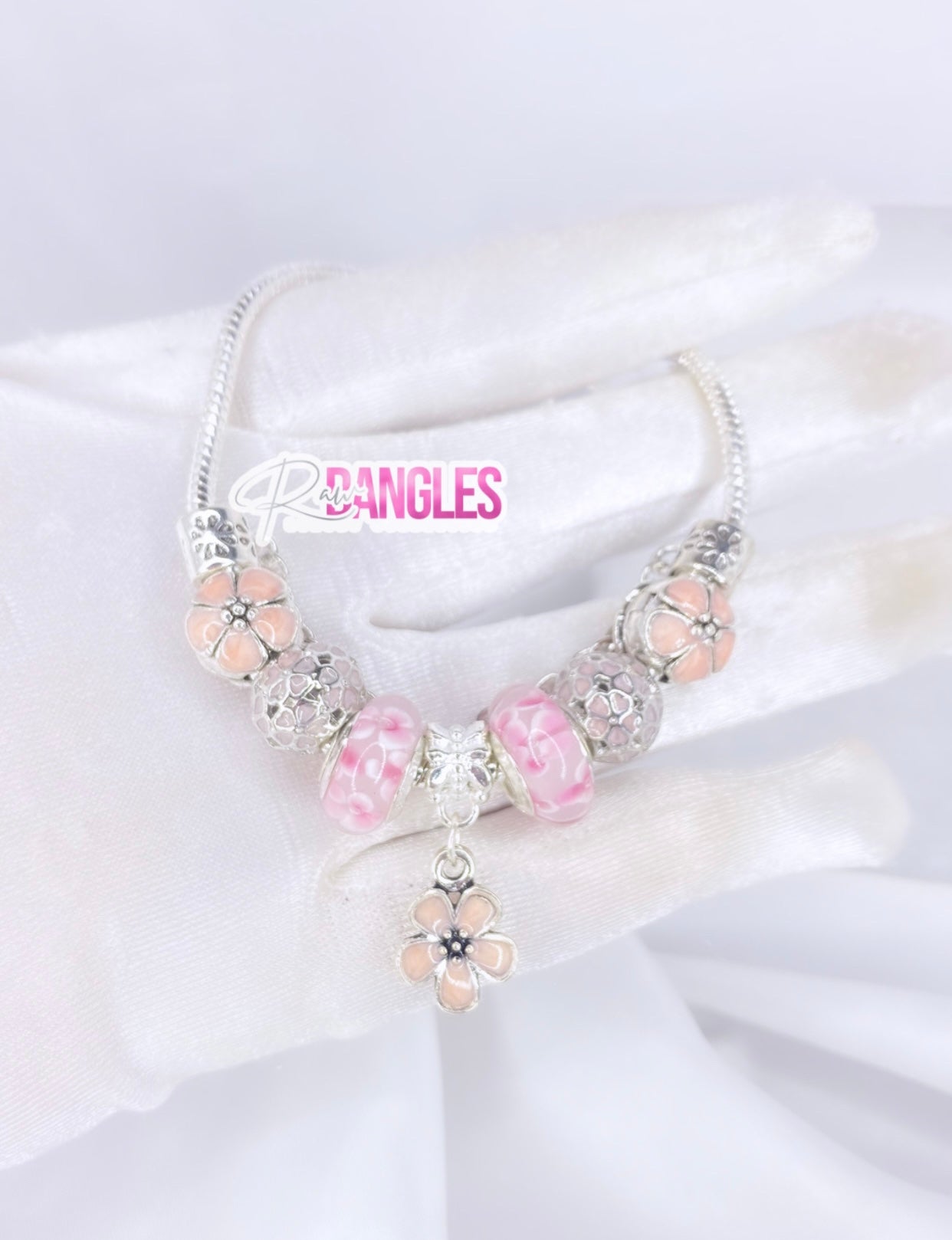 Charm bracelet