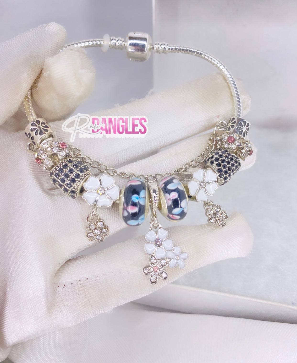Charm bracelet