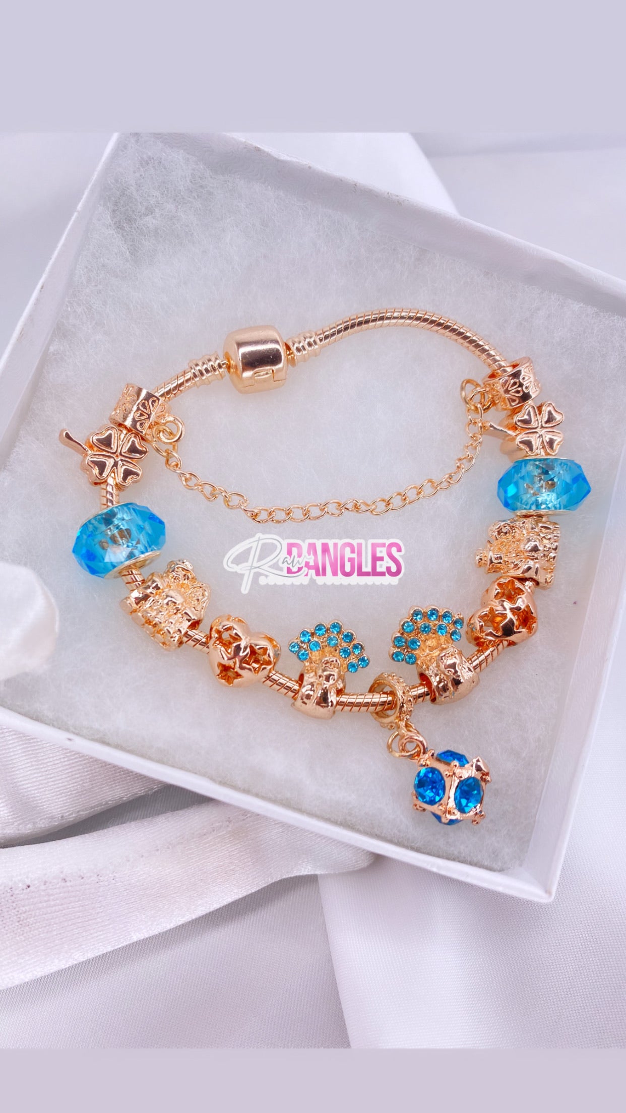 Charm bracelet