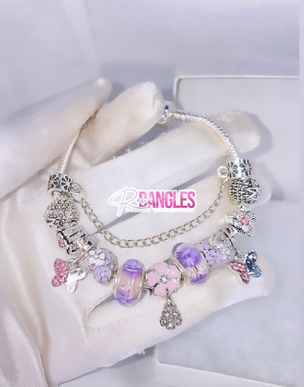 Charm bracelet