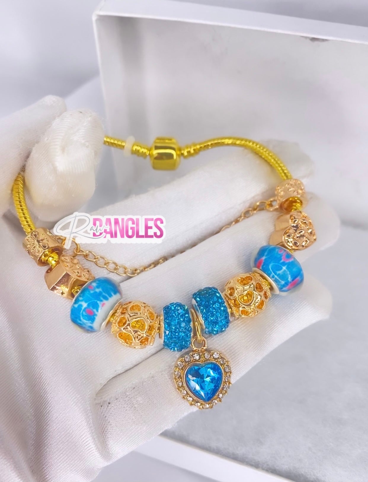 Charm bracelet