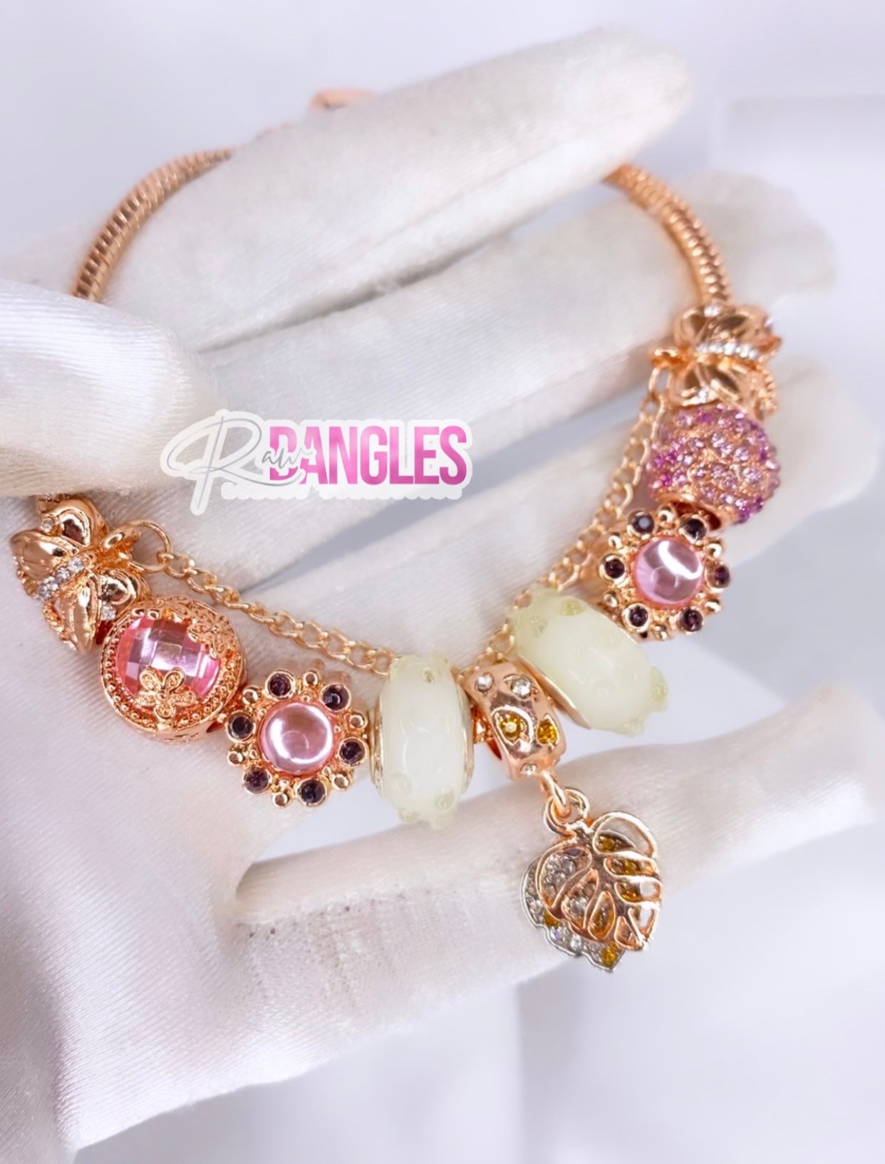 Charm bracelet