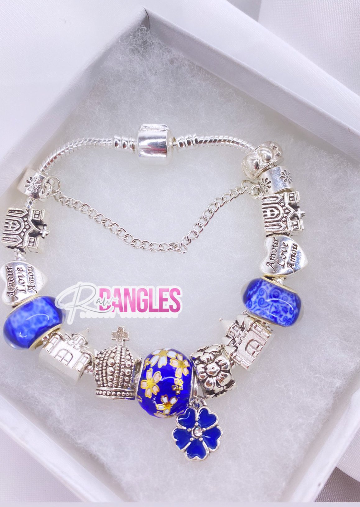 Charm bracelet