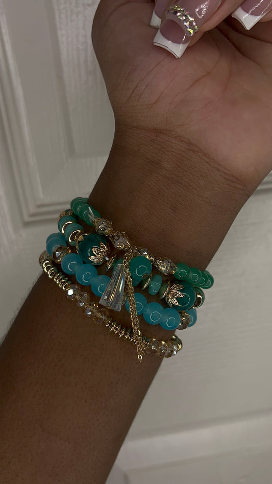 Beaded bracelet set